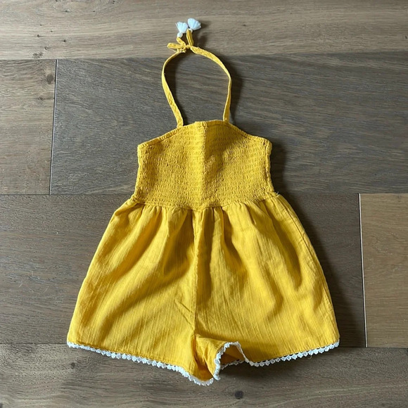 Tommy Bahama Cute Girls Romper Size 5T - Picture 1 of 6